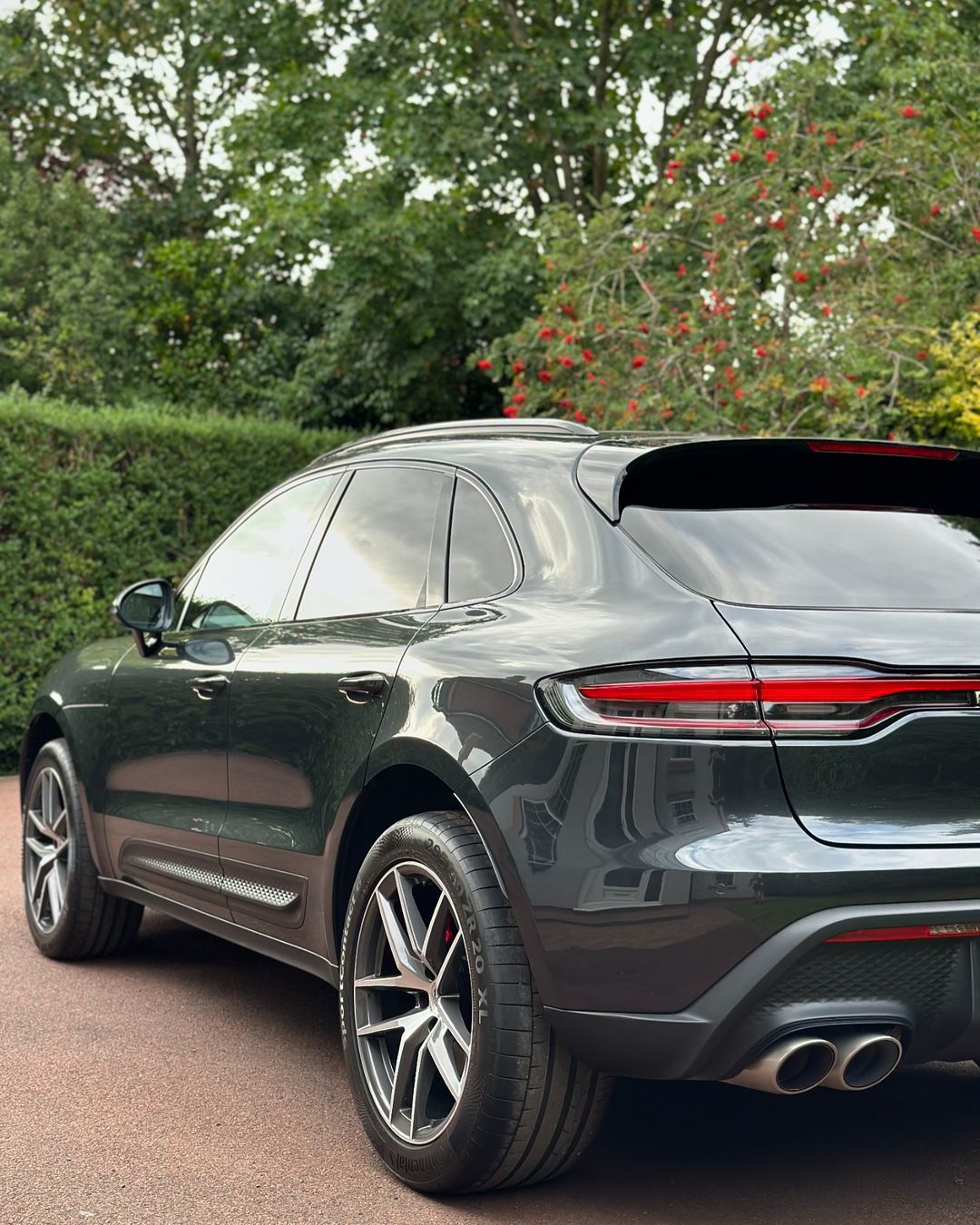 Silver Full Detail